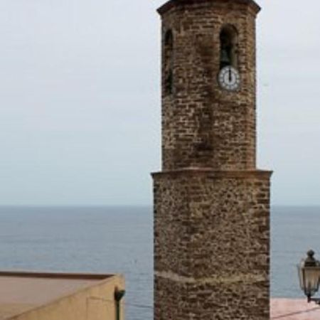 L'Antico Faro Bed and Breakfast Castelsardo Exteriör bild
