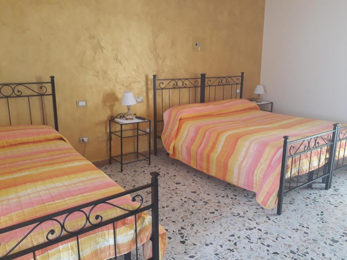 L'Antico Faro Bed and Breakfast Castelsardo Exteriör bild