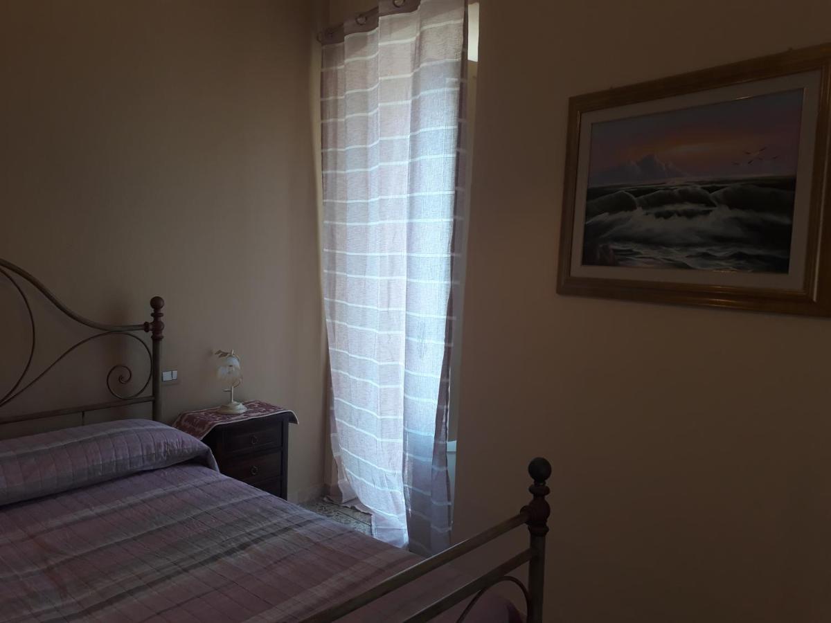 L'Antico Faro Bed and Breakfast Castelsardo Exteriör bild