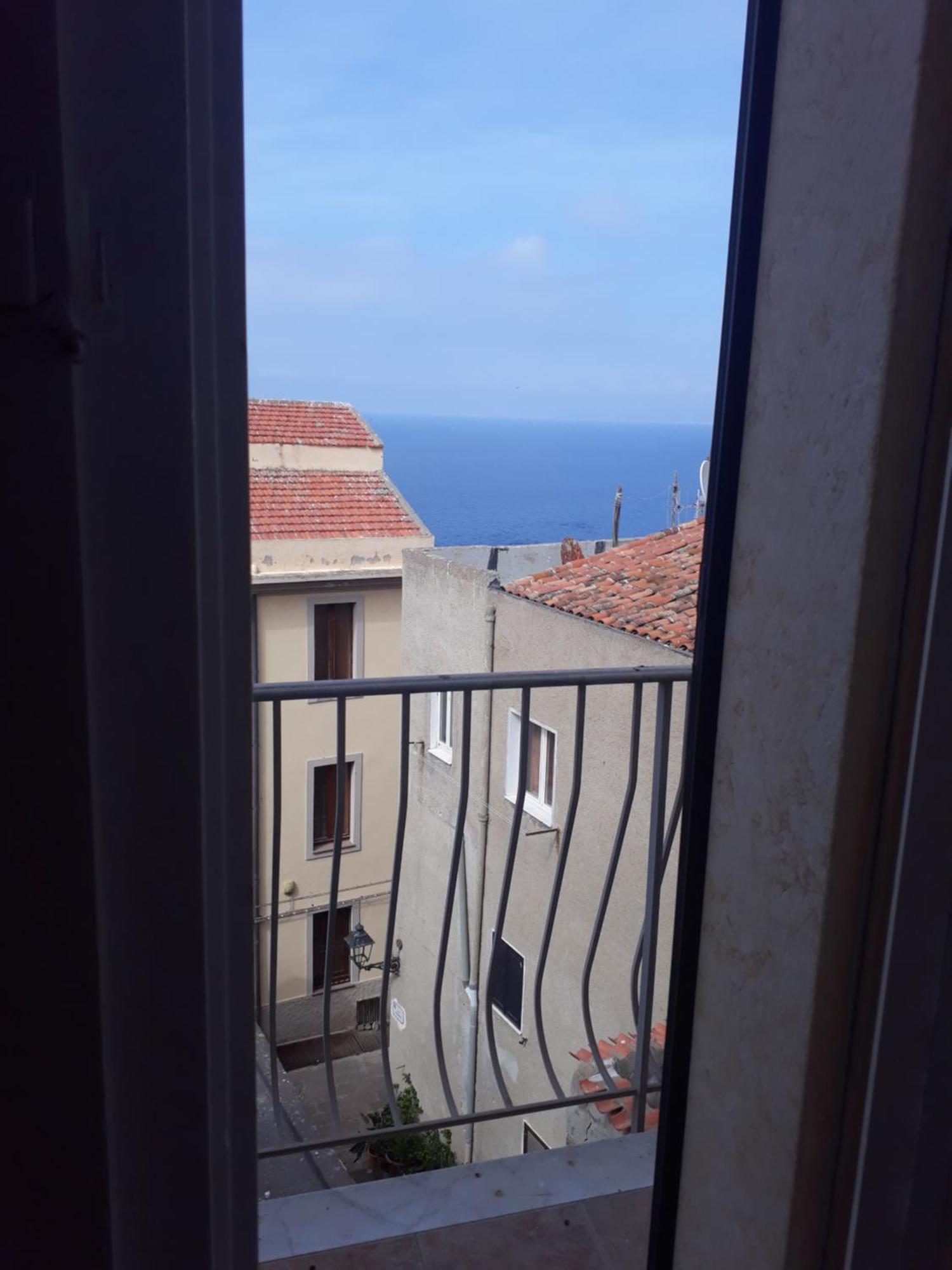 L'Antico Faro Bed and Breakfast Castelsardo Exteriör bild